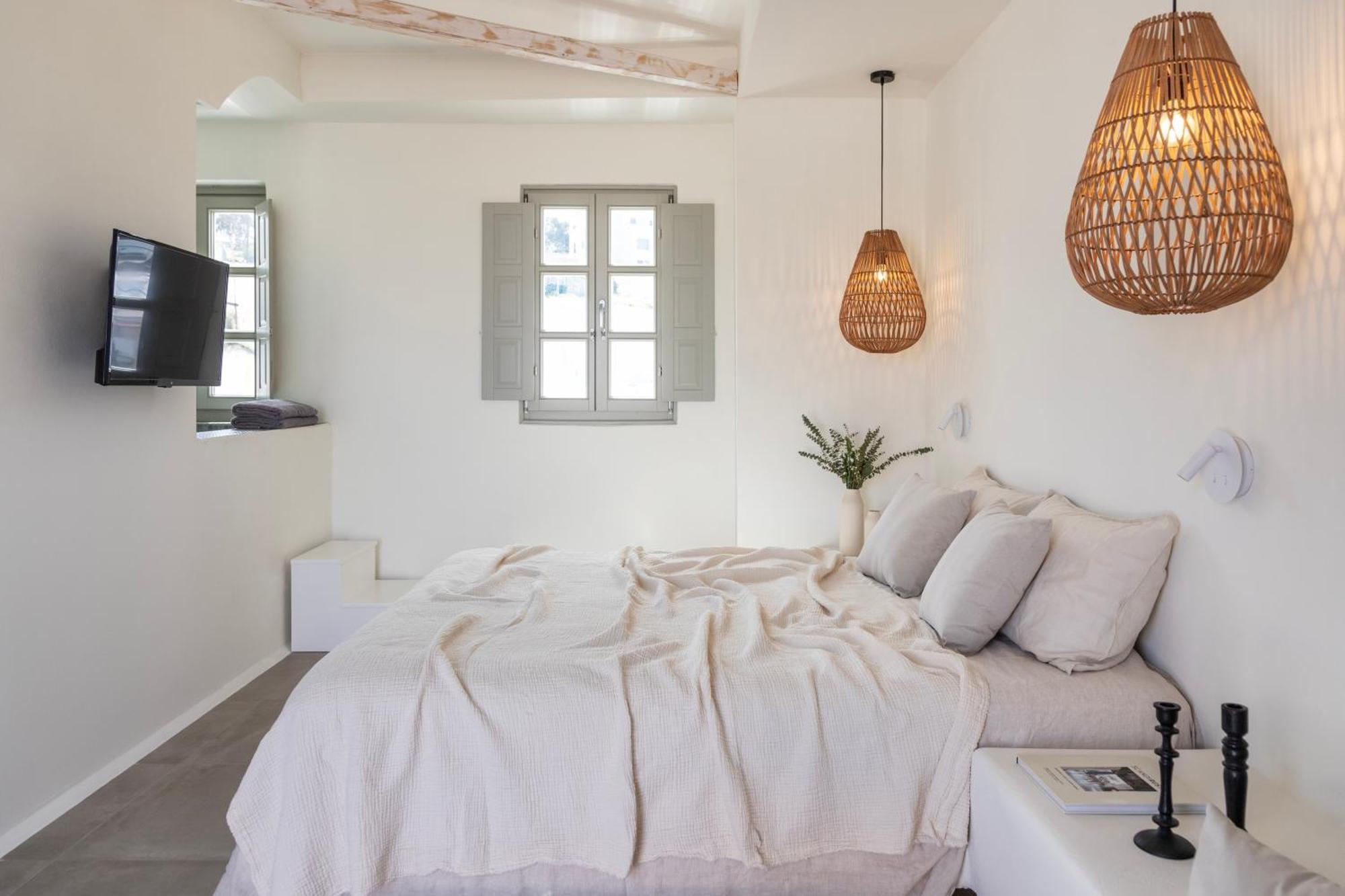 Frescoes Luxury Suites By Kb Hospitality Mesaria Exteriör bild